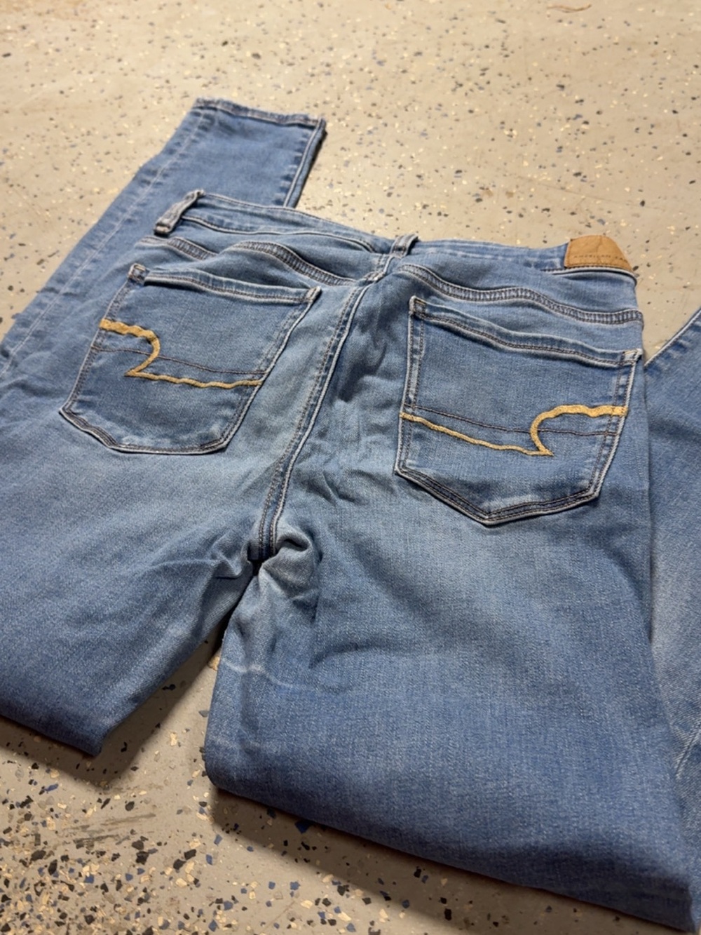 American Eagle Outfitters Light Blue Skinny Jeans with Contrast Stitching